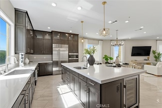 186 Stellar, Irvine, CA 92618