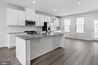 234 Refining Dr, Baltimore, MD 21225