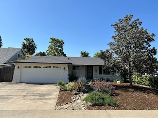9236 Thilow Dr, Sacramento, CA 95826