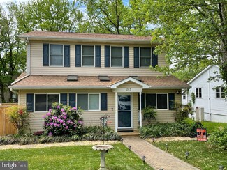 203 Poplar Ave, Edgewater, MD 21037