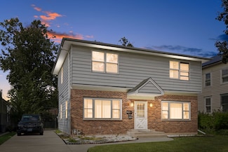 2520 Dora St, Franklin Park, IL 60131