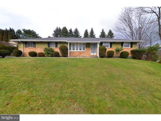 589 California Ave, Shenandoah, PA 17976