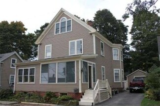 9 Barton St, Newburyport, MA 01950