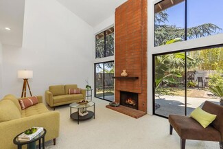 146 Little Oaks Rd, Encinitas, CA 92024