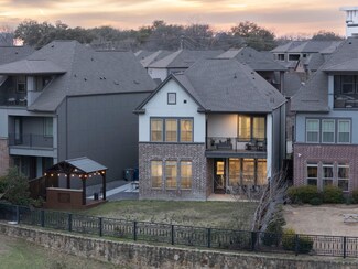 7080 Silverberry St, Dallas, TX 75231