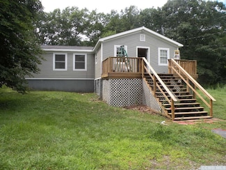 618 Bean River Rd, Pine Plains, NY 12567