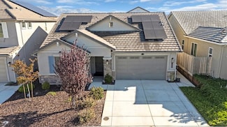 1309 Wildrose Dr, Hollister, CA 95023