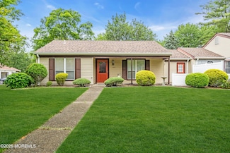 869A Liverpool Cir, Manchester, NJ 08759