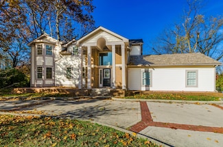 2288 Woodward Ave, Columbus, OH 43219