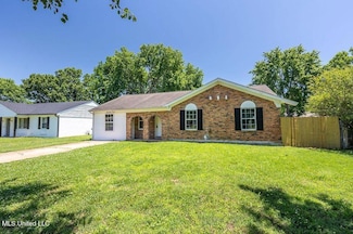 6236 Tulane Rd, Horn Lake, MS 38637