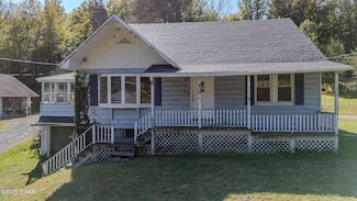 459 Welcome Lake Rd, Beach Lake, PA 18405