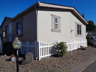 1503 N Hayden Island Dr Unit 17, Portland, OR 97217