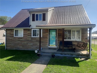 200 Clemson Ave, Charleston, WV 25306