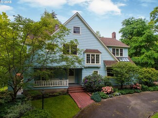 2212 Glenmorrie Ln, Lake Oswego, OR 97034