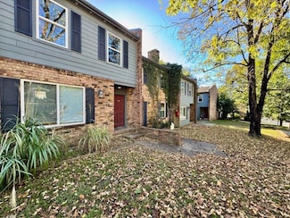 280 S Hill Ave Unit C102, Fayetteville, AR 72701