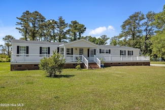 198 Styron Creek Rd, Sealevel, NC 28577