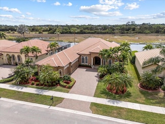 937 SW Grand Reserves Blvd, Port St. Lucie, FL 34986