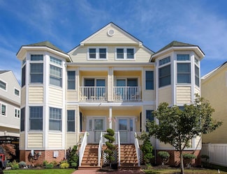 213 N Jefferson Ave, Margate City, NJ 08402