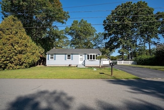9 Nottingham Rd, Oxford, MA 01540
