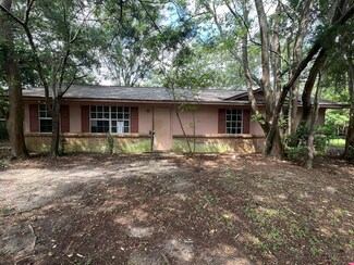 53 Nova St, Kinsey, AL 36303