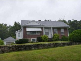 23 Sunrise Ave, Worcester, MA 01606