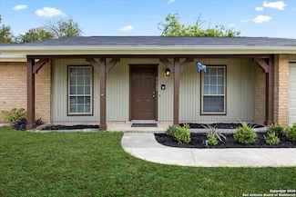7722 Strolling Ln, Live Oak, TX 78233
