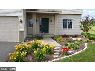 364 Dakota Ave, Roberts, WI 54023