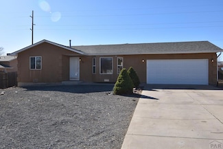 238 E Ohio Dr, Pueblo, CO 81007