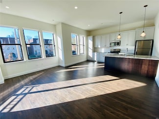 4301 Maryland Ave Unit 2, Saint Louis, MO 63108