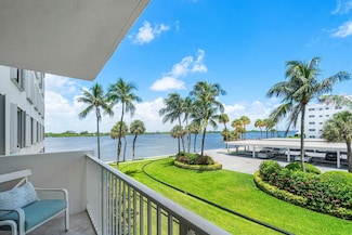 2860 S Ocean Blvd Unit 2050, Palm Beach, FL 33480