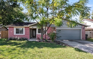10711 Heather Hill Dr, Houston, TX 77086