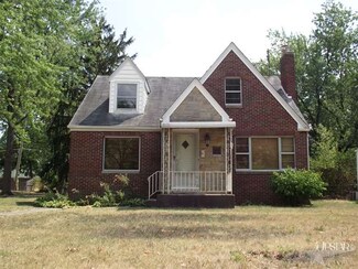 305 W Maplegrove Ave, Fort Wayne, IN 46807