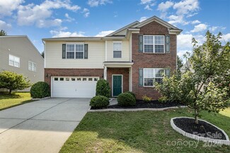 7632 Carrington Forest Ln, Matthews, NC 28105