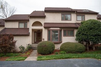 1939 Eastchester Dr Unit B, High Point, NC 27265