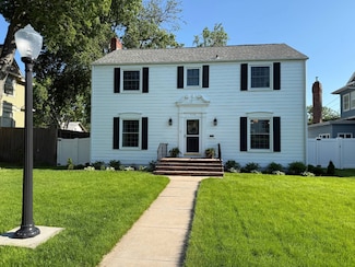 1116 W 4th St, North Platte, NE 69101