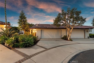 25 Ocean Crest Ct, Rancho Palos Verdes, CA 90275