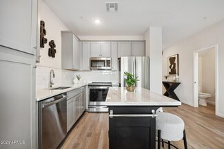 7555 W Donner Dr, Phoenix, AZ 85339