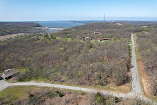 1516 S Lazy Oak Ln, Fort Gibson, OK 74434