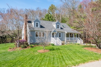 80 Smith Ave, Walpole, MA 02081