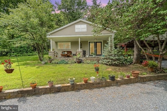 723 Bakers Watering Trough Rd, East Berlin, PA 17316