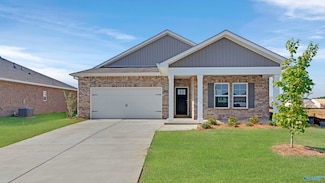 25894 Crested Lark Dr, Athens, AL 35613