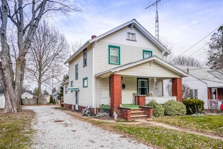 2035 40th St NW, Canton, OH 44709