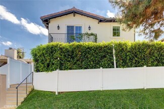 3918 W 242nd St, Torrance, CA 90505