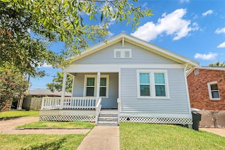 5624 Avenue P 1 2, Galveston, TX 77551