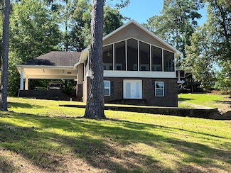 153 Holiday Dr N, Abbeville, AL 36310