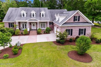 213 Perquimans Dr, Chocowinity, NC 27817