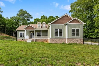 80 Sawmill Ln, Waverly, TN 37185