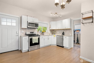 8153 Harborview Rd, Blaine, WA 98230