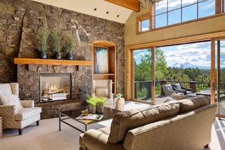 20290 Rock Canyon Rd, Bend, OR 97701