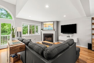 1200 Salem St Unit 147, Lynnfield, MA 01940